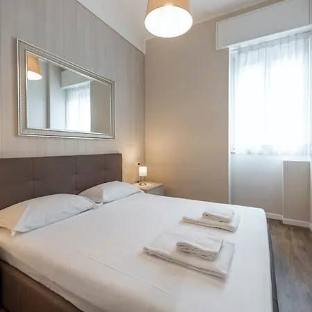 Duomo B - Quiet Two Bedrooms & Bathroom * Milano